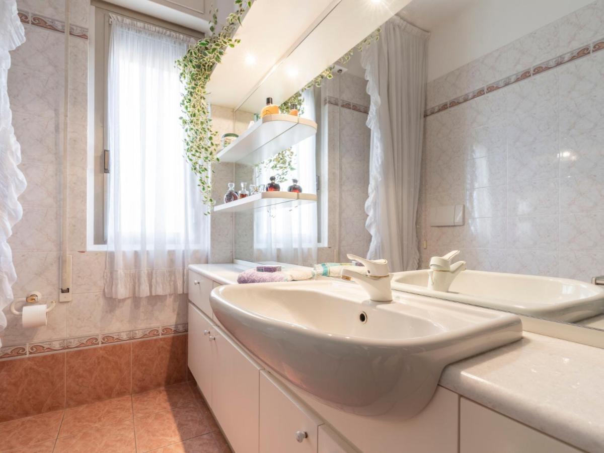 Apartment Casa Giuliana By Interhome 因佩里亚 外观 照片